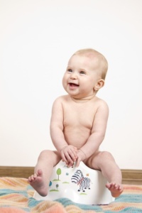 baby on potty