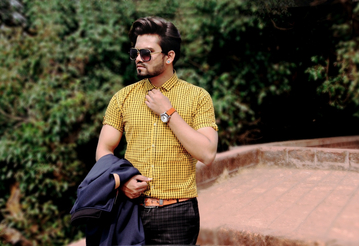Posing Tips Every Male Model Should Know