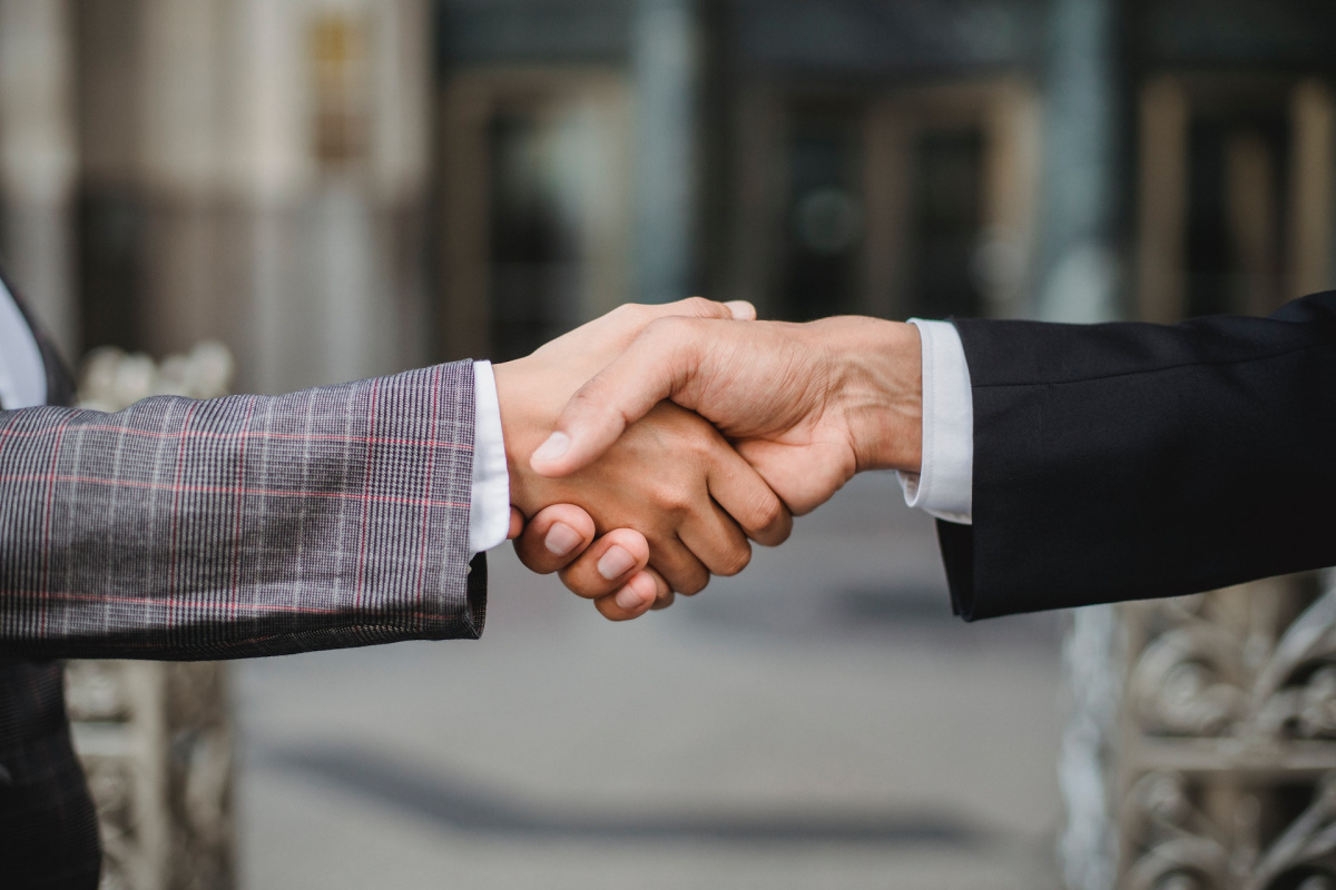 Tips to Consider When You Want to Buy a Business