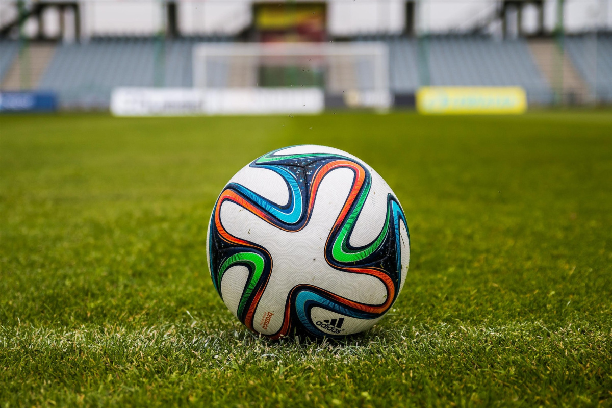 Key Metrics to Analyze for Securing Your Soccer Betting Success